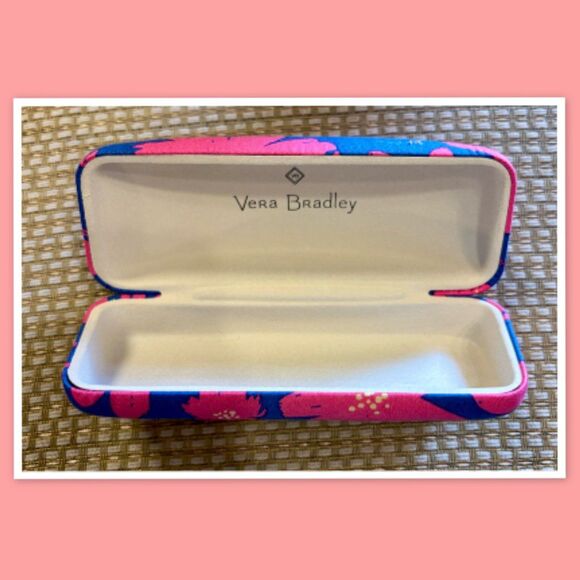 Vera Bradley Hard Clamshell Eyeglass Case - Picture 2 of 3